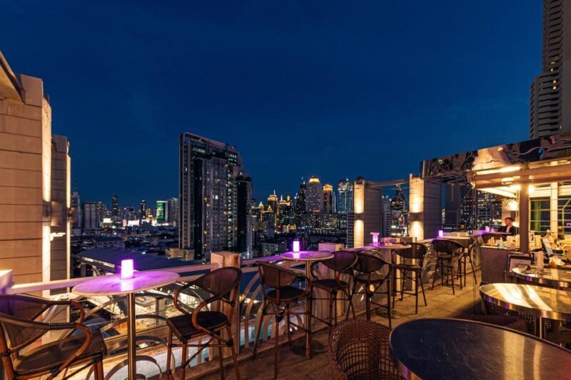 Bangkok: Barracuda Rooftop Bar Akara Hotel - Who Should Consider This Experience?