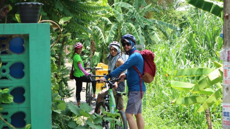Bangkok: Bike and Canal Boat Tour with Lunch - The Itinerary in Detail