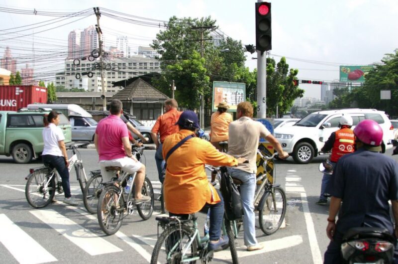 Bangkok: City Culture half-day Bike Tour - Safety and Comfort Considerations