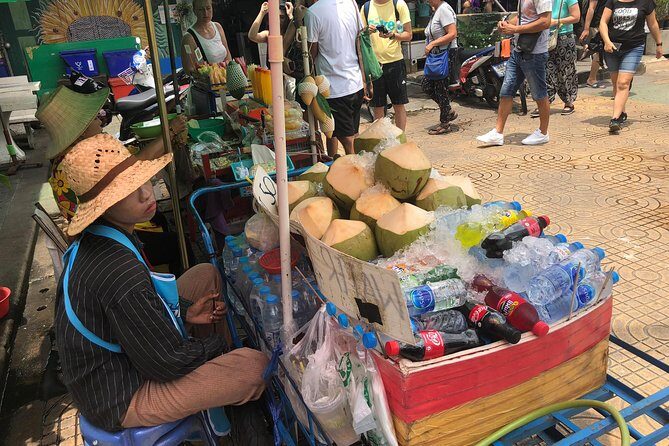Bangkok: City Highlights Temple and Market Walking Tour - Frequently Asked Questions
