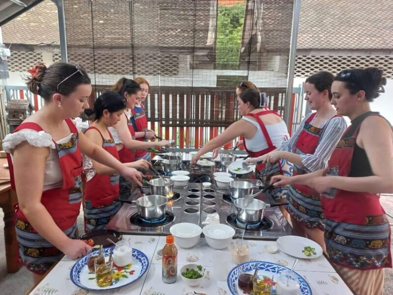 Bangkok : Cook authentic Thai food with Smart Cook - Who Would Love This Experience