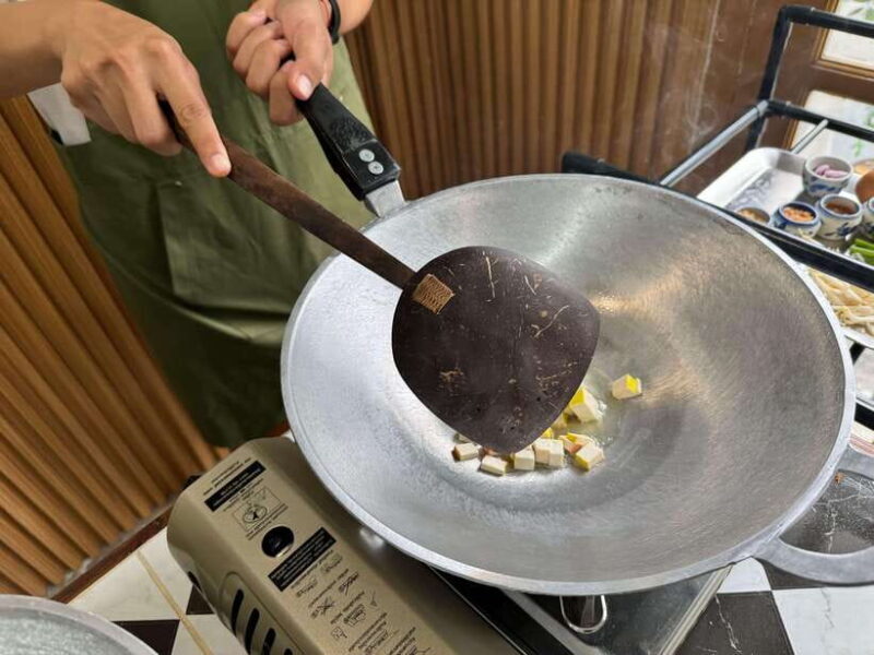 Bangkok Cooking Class : Traditional Thai dishes&Market Trip - Practical Details and Tips