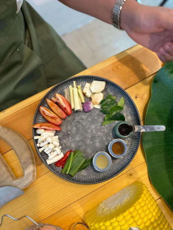 Bangkok Cooking Class : Traditional Thai dishes&Market Trip - What Reviewers Say