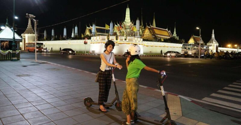 Bangkok: E-Scooter Night Tour with Local Street Food - Final thoughts: Who will love this tour?