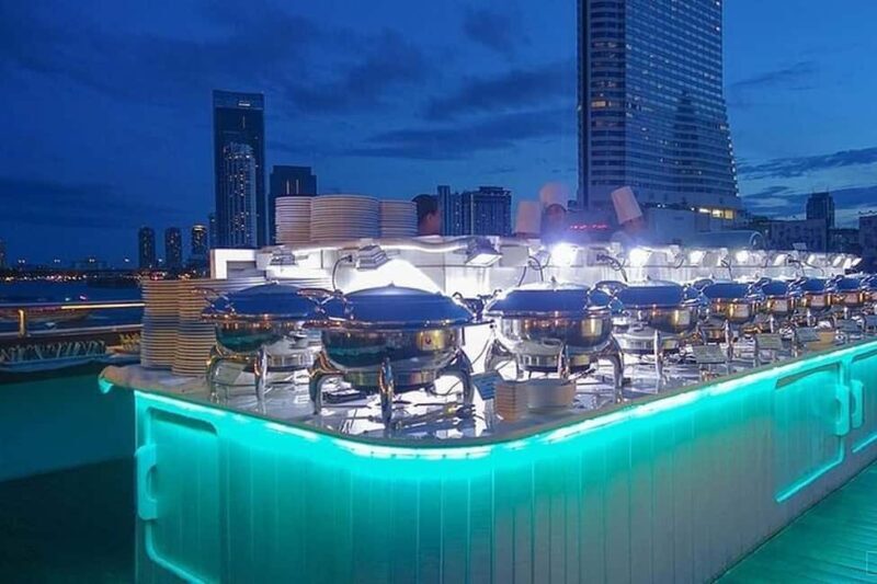 Bangkok: Evening Dinner Cruise with Live Music Chao Phraya - Pricing and Value