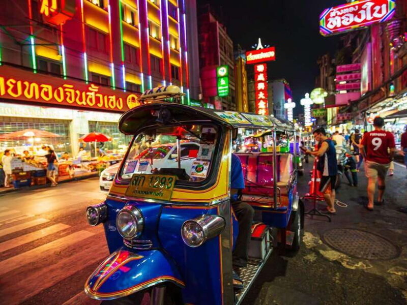 Bangkok: Evening Tour with Wat Arun, Wat Pho & Tuk Tuk Ride - Pricing and Value