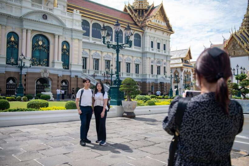 Bangkok: Grand Palace and Wat Phra Kaew Guided Walking Tour - Who Should Consider This Tour?