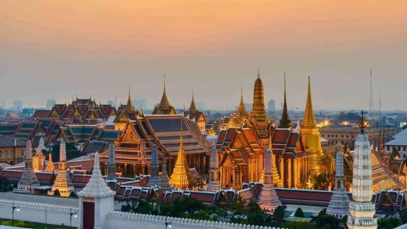 Bangkok: Grand Palace, Emerald Buddha, and Museum Siam Tour - Practical Tips for Your Visit