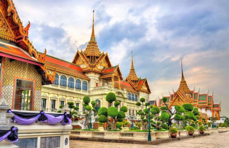 Bangkok: Grand Palace, Wat Pho, and Wat Arun Guided Tour - Key Points