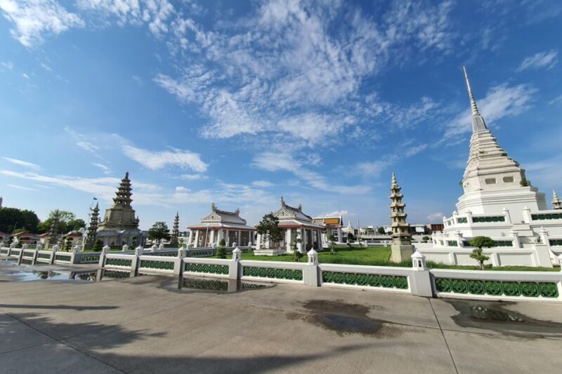 Bangkok: Historical Temples Tour & Hidden Bar at Sunset - Who Will Love This Tour?