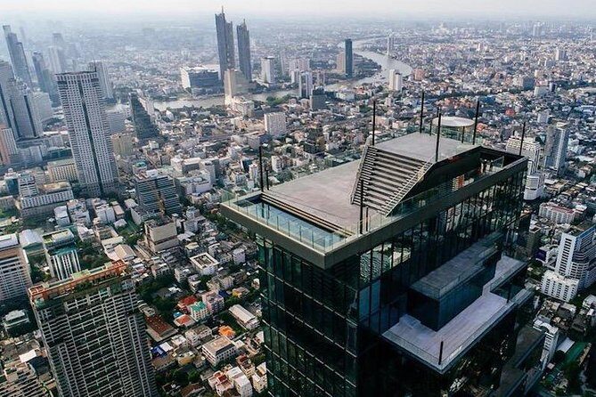 Bangkok King Power MahaNakhon SkyWalk Admission Ticket - The Glass Skywalk: A Heart-Pumping Feature