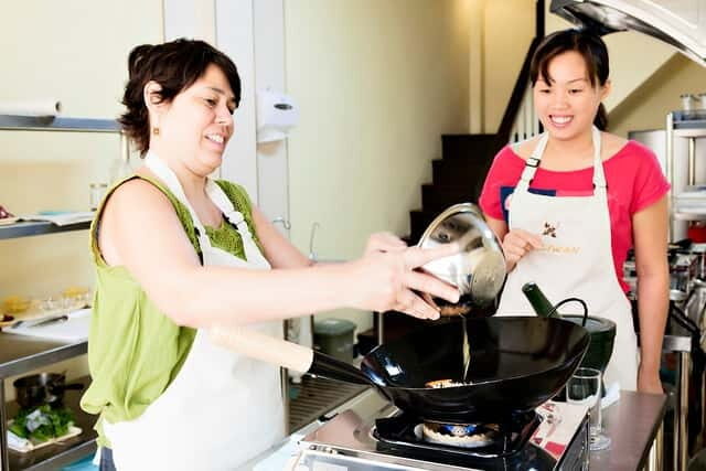 Bangkok: Maliwan Thai Cooking Class with Market Tour - An In-Depth Look at the Maliwan Cooking Class
