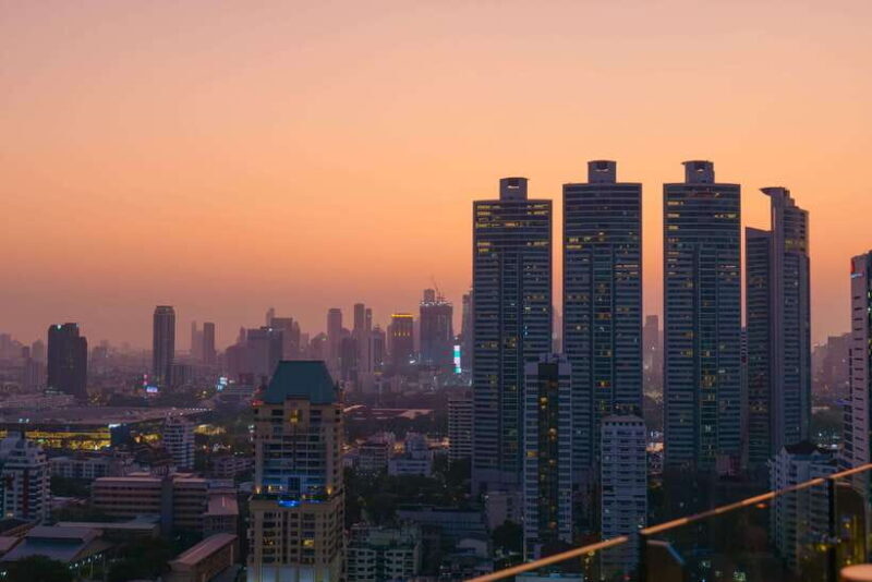 Bangkok: Mojjo Rooftop Lounge & Bar Food & Beverage Package - An Introduction to Mojjo Rooftop Lounge & Bar