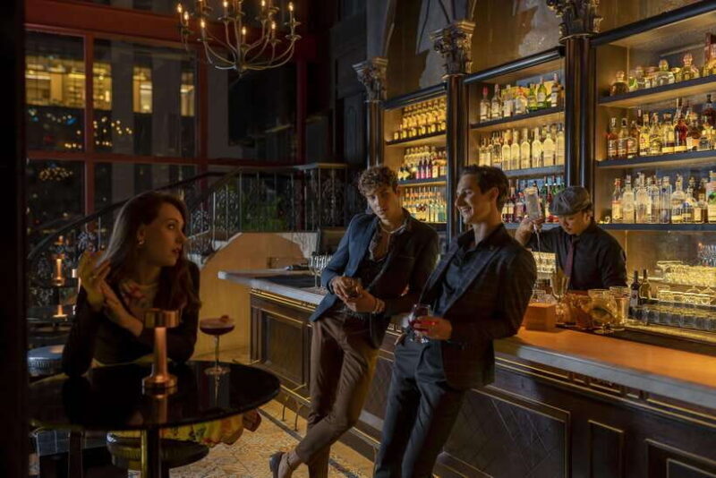 Bangkok: Mojjo Rooftop Lounge & Bar Food & Beverage Package - The View and Atmosphere