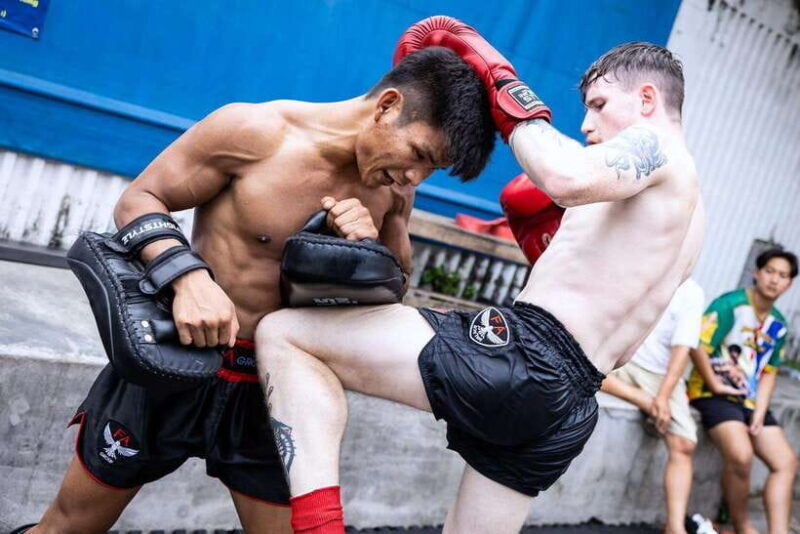 Bangkok: Muay Thai Boxing Introduction Class for Beginners - An Authentic, Affordable Kickstart to Muay Thai