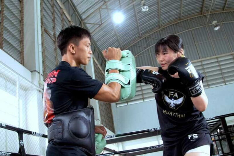 Bangkok: Muay Thai Boxing Introduction Class for Beginners - Gear and Facilities