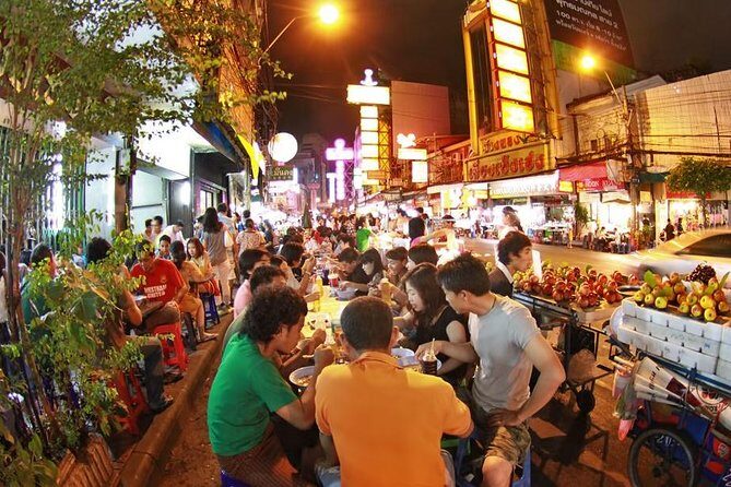 Bangkok Night Lights: Temple & City Tour by Tuk Tuk (SHA Plus) - Exploring Bangkok After Dark: A Night Tour by Tuk Tuk
