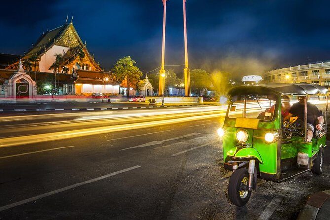 Bangkok Night Lights: Temple & City Tour by Tuk Tuk (SHA Plus) - An In-Depth Look at the Itinerary