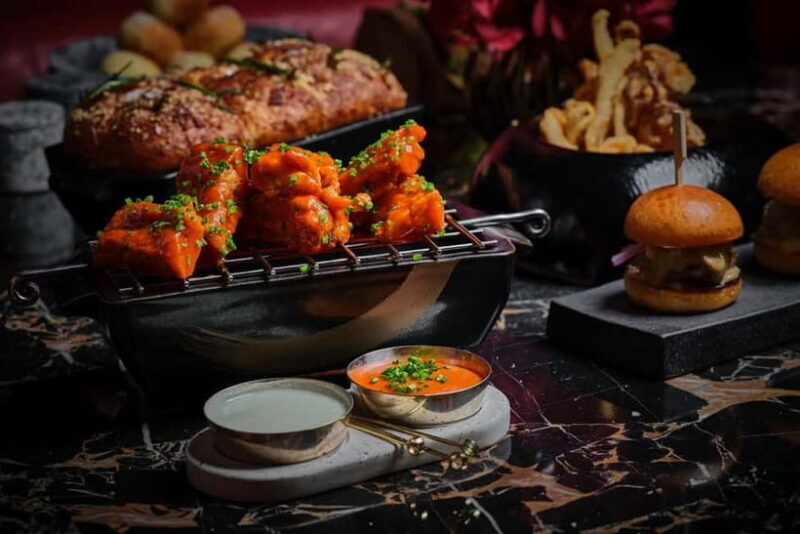 Bangkok: Penthouse Bar + Grill Cocktail Bar at Park Hyatt - FAQ