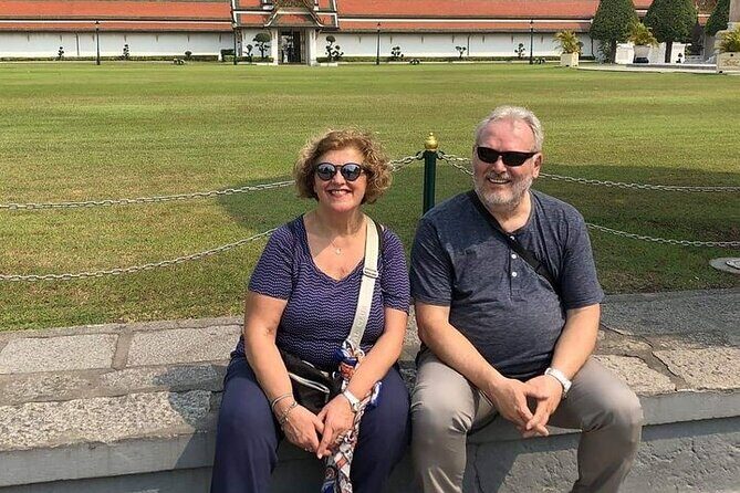 Bangkok Private Walking Tour with A Pro Guide (Tour Car Option) - The Itinerary Breakdown: What to Expect