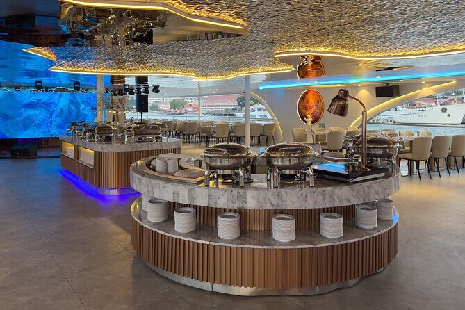 Bangkok Royal Galaxy Chao Phraya River Dinner Cruise - Who Will Love This Cruise?