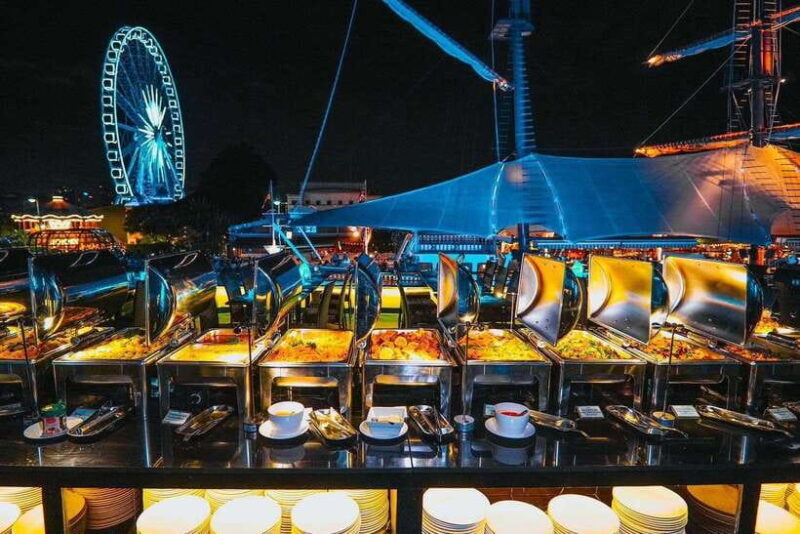 Bangkok: Royal Princess River Dinner Cruise with Live Music - A Balanced View: Pros and Cons