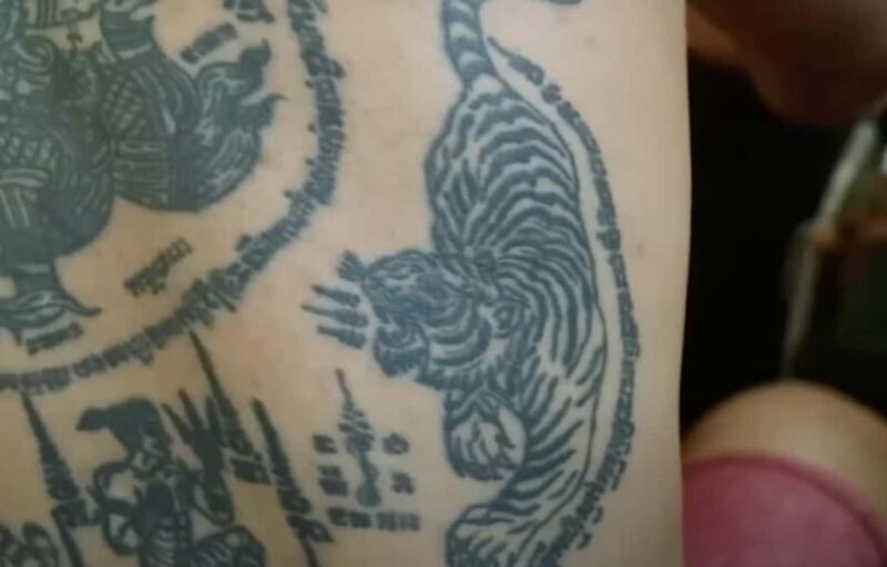Bangkok: Sak Yant Thai Tattoo at Wat Bang Phra - Review Insights and Considerations