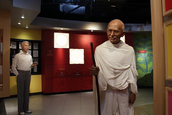 Bangkok Sea Life + Madame Tussauds Entrance Tickets - FAQ: Your Practical Questions Answered