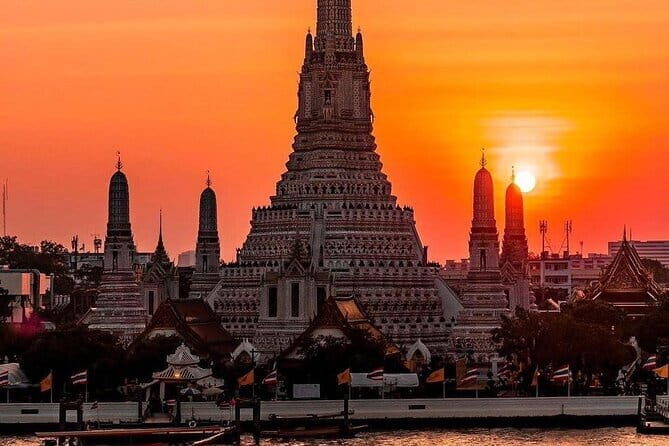 Bangkok : Sunset Food tour by Tuk Tuk boat with big Buddha view - Exploring the Itinerary in Detail
