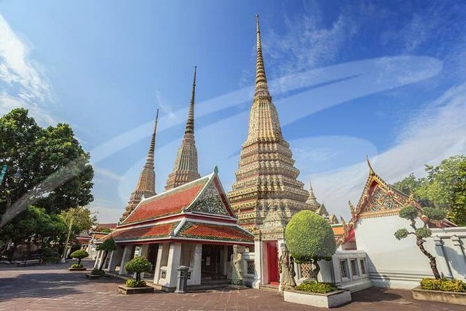 Bangkok Temples Tour, Including Reclining Buddha at Wat Pho - Exploring the Temples: What to Expect