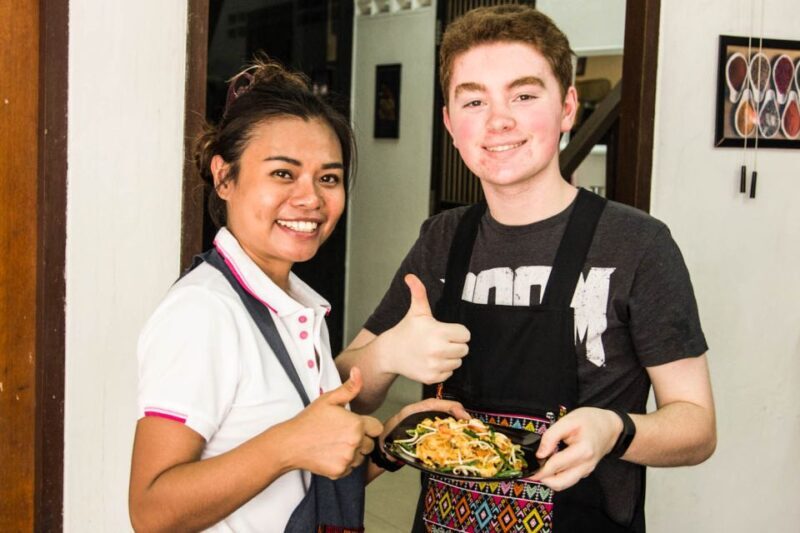 Bangkok: Thai Cooking Class and Onnuch Market Tour - FAQs