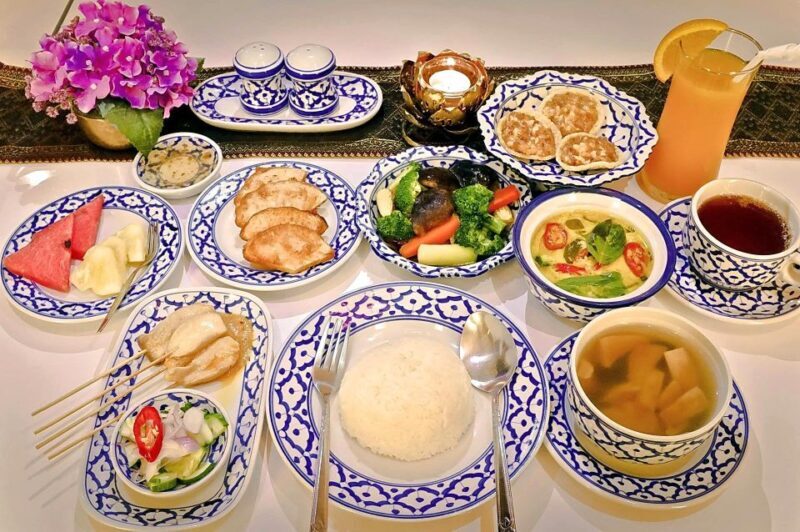 Bangkok Thai Dance Show with Dinner with Hotel Transfer - The Transfer: Ease or Limitation?