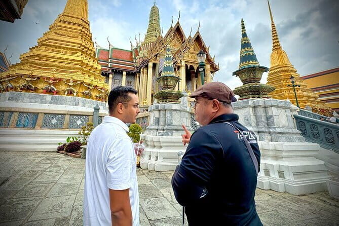Bangkok: The Majestic Grand Palace-Wat Pho-Wat Arun Walking Tour - Practical Tips for Travelers