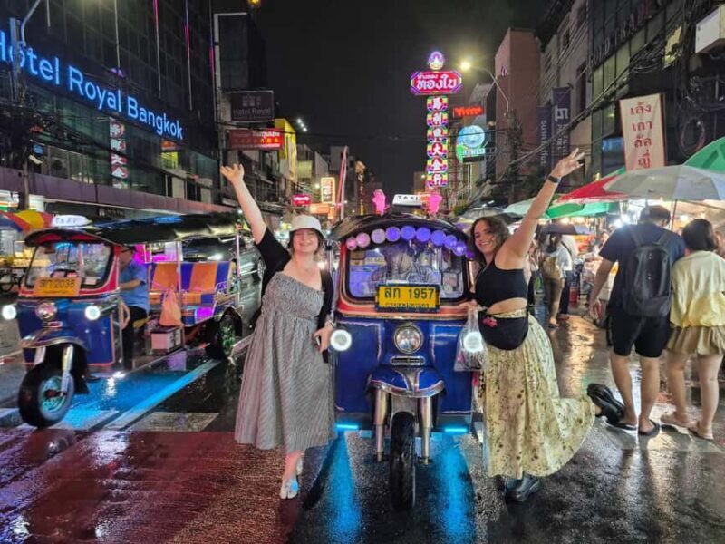 Bangkok: Tuk Tuk Adventure Chinatown Michelin Food & Temples - What to Expect and Why It Matters