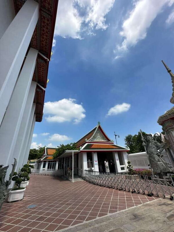 Bangkok: Tuk Tuk Day Pass App & Boat Chao Phraya River - FAQs
