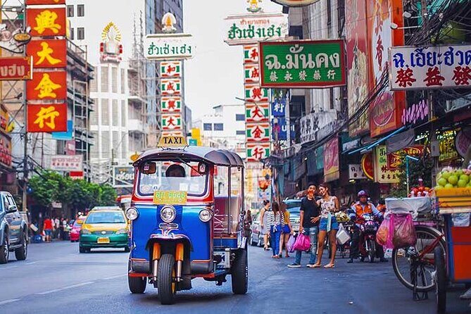 Bangkok Tuk Tuk Tour with Hotel Pickup and Dinner - A Deep Dive into the Tour Itself