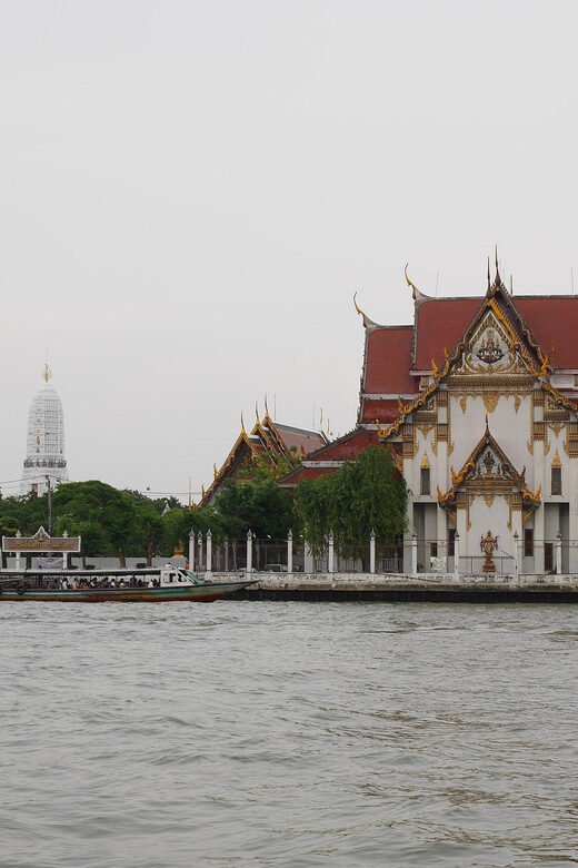 Bangkok with a Private Car and Driver Customizable Tours - Key Points