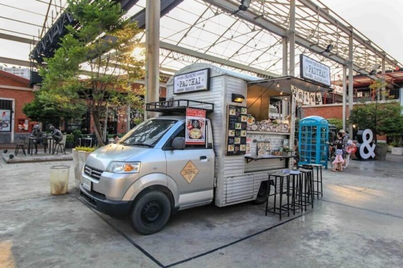 Bangkok with a Private Car and Driver Customizable Tours - A Closer Look at the Experience