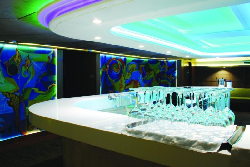 Bangkok: Wonderful Pearl Dinner Cruise at River City Pier - The Itinerary in Detail