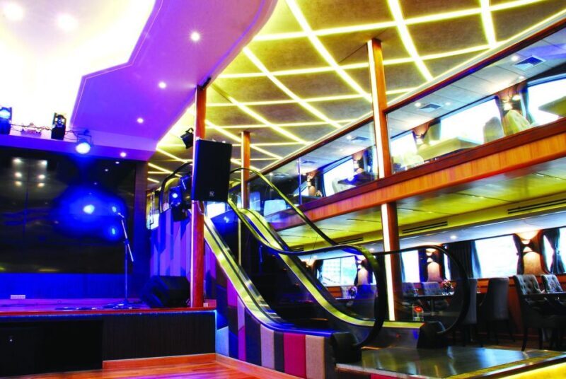 Bangkok: Wonderful Pearl Dinner Cruise at River City Pier - Who Would Love This