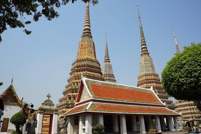 Bangkoks Inspiring Buddhist temples - Transportation and Timing