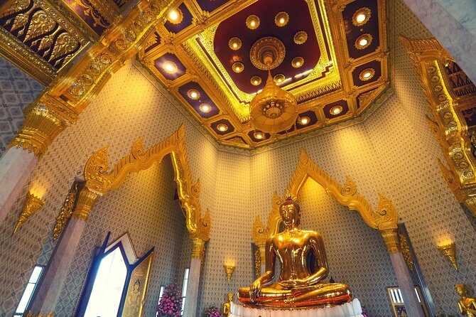 Bangkoks Inspiring Buddhist temples - The Sum Up