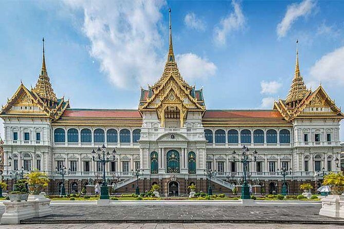 Bangkoks Royal Realms of the Chakri Dynasty - Grand Palace - An In-Depth Look at the Tour Experience