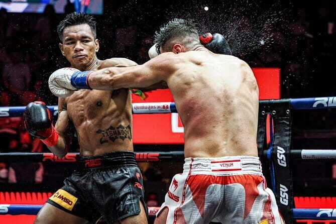 Bangkok's Top Muay Thai Ticket at Rajadamnern Stadium - Who Is This Tour Really For?