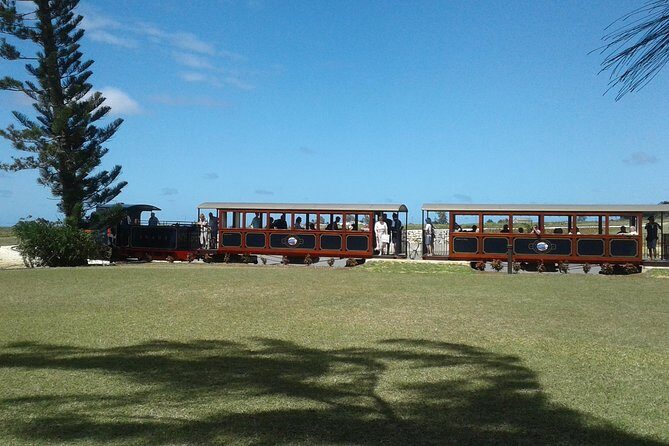 Barbados Sightseeing Plantation distillery tour, Lunch & Drink - Key Points