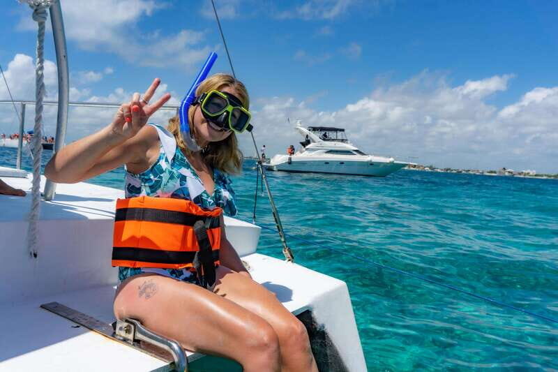 Basic Tour Isla Mujeres and Open bar - An In-Depth Look at the Tour