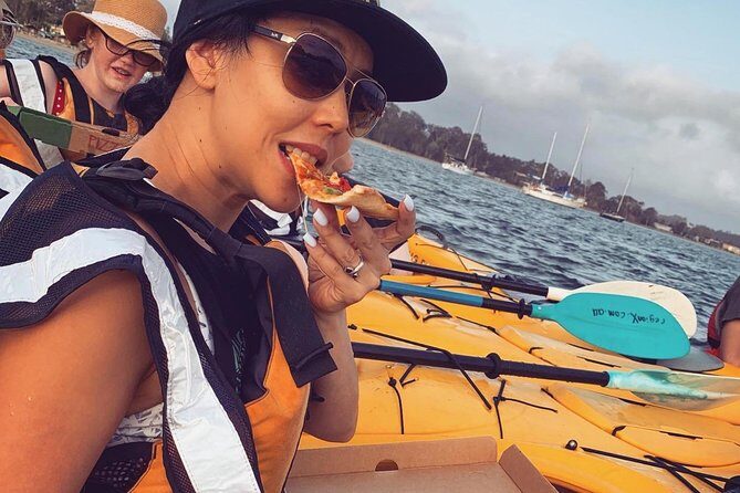 Batemans Bay Sunset Pizza Kayak Tour - Float and Feast - Key Points