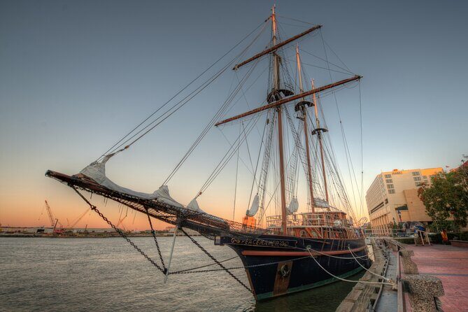 Battles & Brews Pub Crawl in Savannah - Authentic Local Experiences