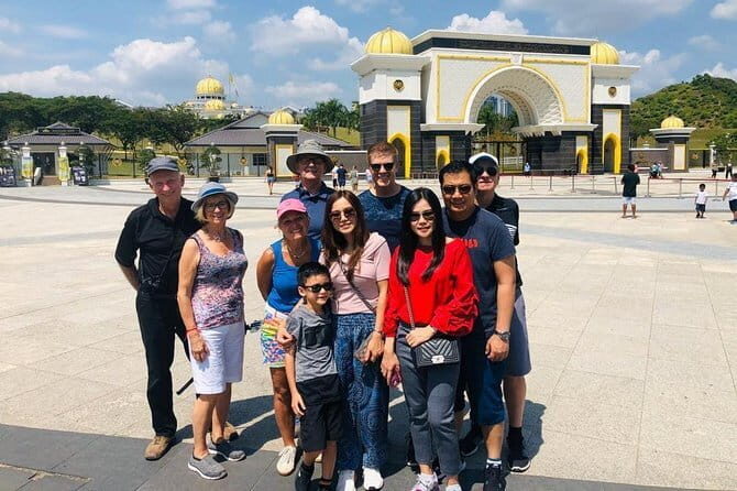 Batu Cave Tour and Kuala Lumpur City Exploration Tour ( 2 in 1 ) - The Sum Up