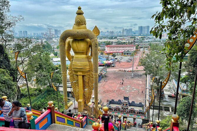 Batu Caves and Sari Experience with Batik Workshop - Transportation and Group Size